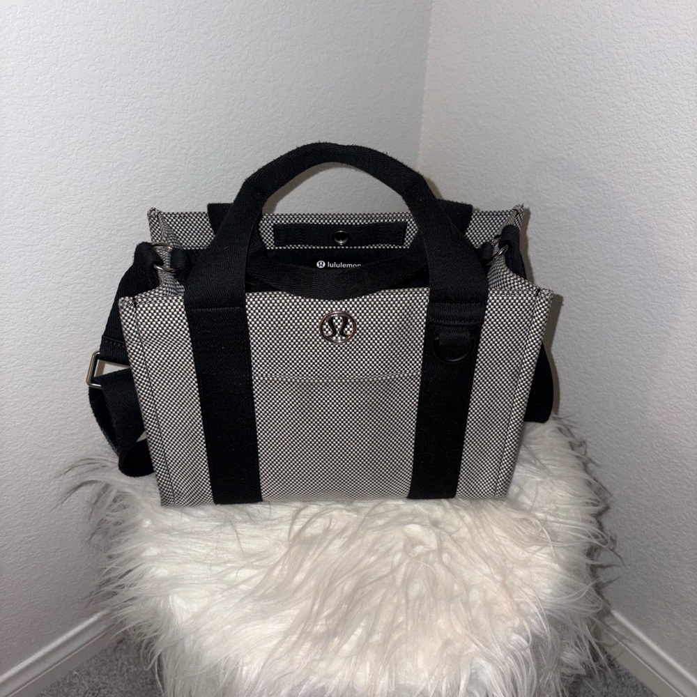 Lululemon Athletica Black and Gray mini Tote Bag